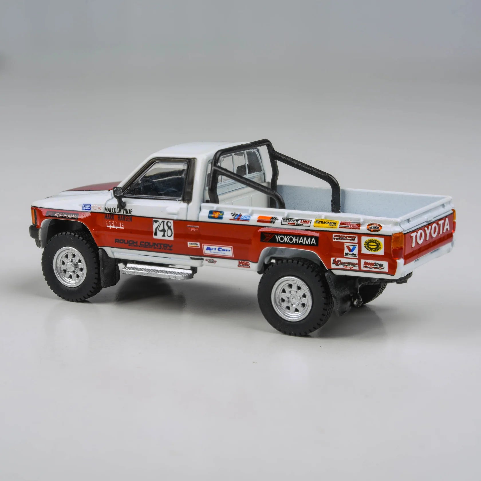 Toyota Hilux 1987 Mojave 250 Scale 1:64 Die-Cast Model Car Toy – Classic Pickup Truck Collectible for Kids & Collectors
