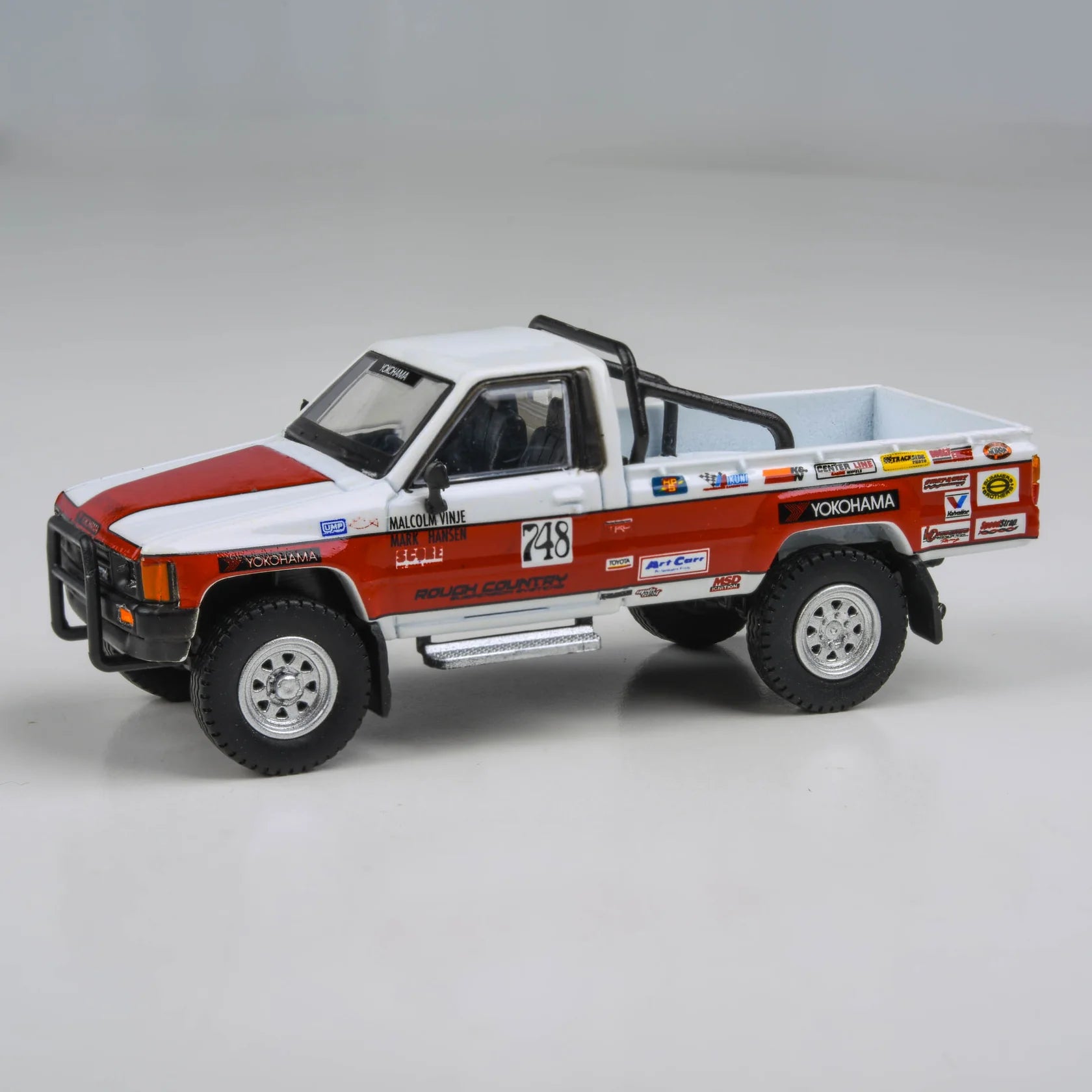 Toyota Hilux 1987 Mojave 250 Scale 1:64 Die-Cast Model Car Toy – Classic Pickup Truck Collectible for Kids & Collectors