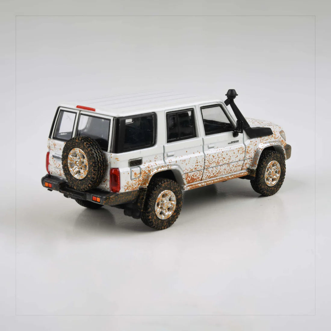 Toyota 2014 Land Cruiser 76 Off Road Effect Scale 1:64 – Die Cast Toy Car for Kids, Collectors & Miniature Vehicle Lovers